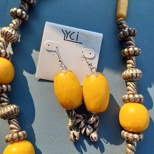 Beautiful yellow and gold necklace and earrings